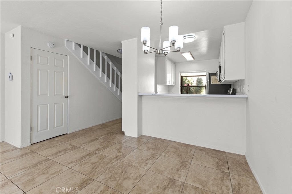 12750 Centralia Street - Photo 5