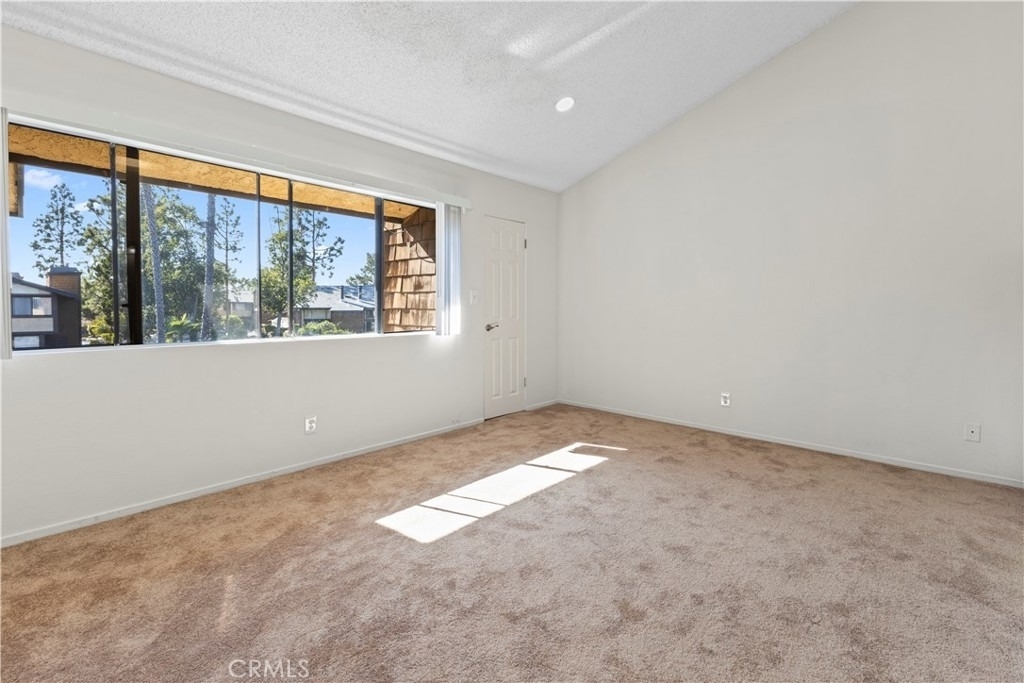 12750 Centralia Street - Photo 21