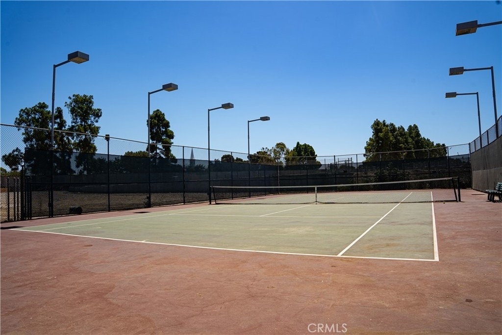 12750 Centralia Street - Photo 32