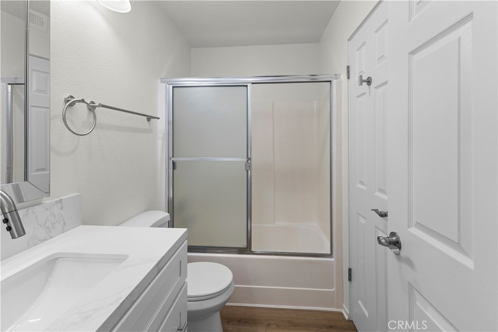 12750 Centralia Street - Photo 14