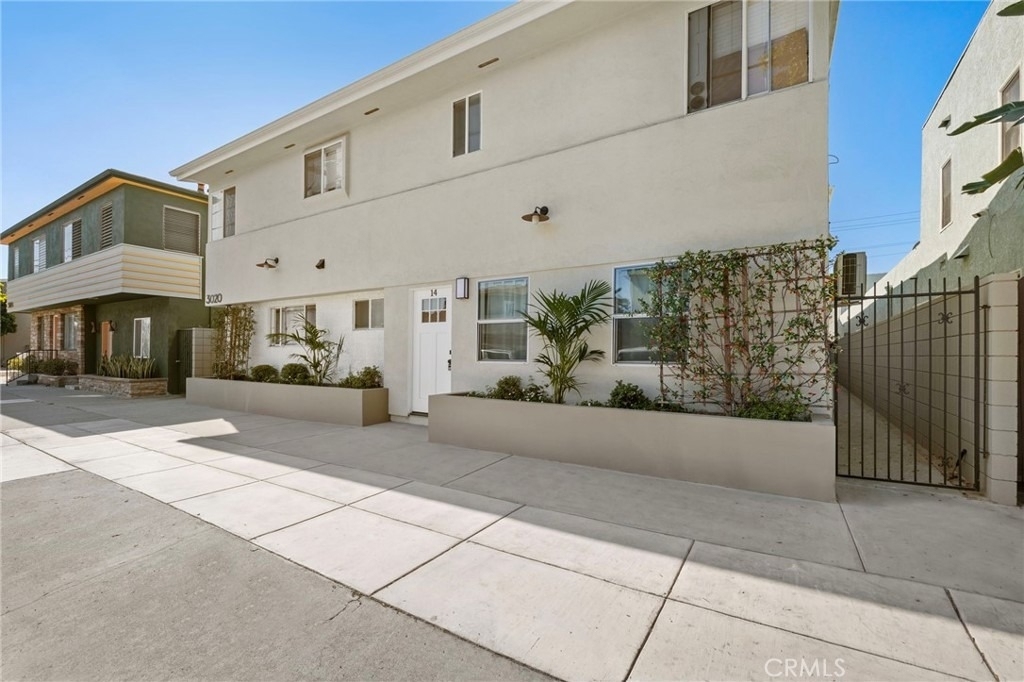 3020 E 3rd - Photo 6