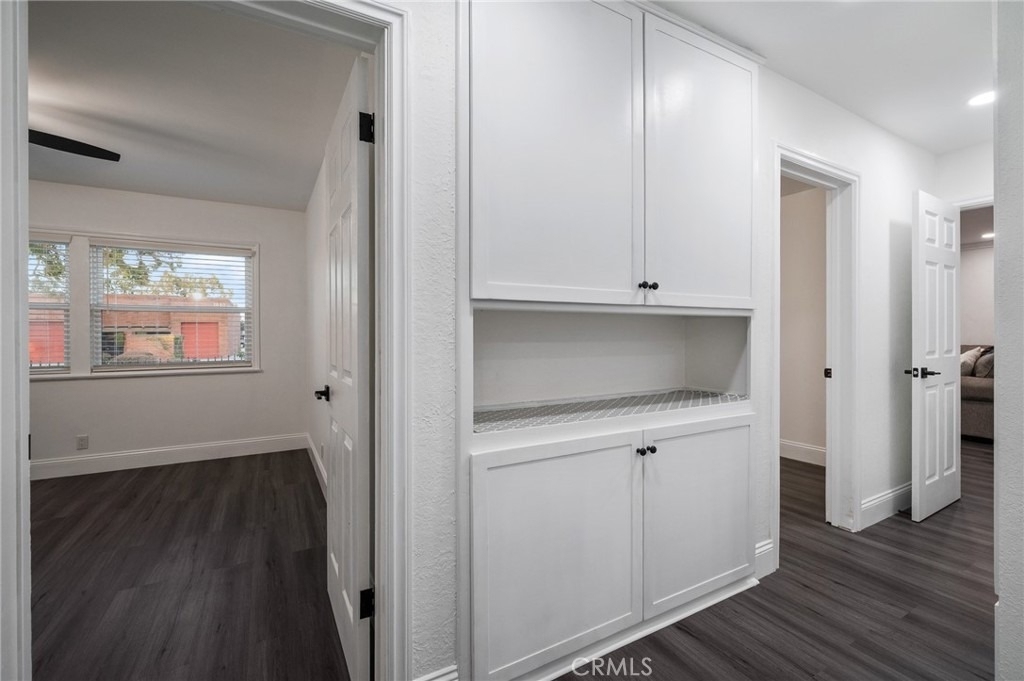 2023 Border Avenue - Photo 25