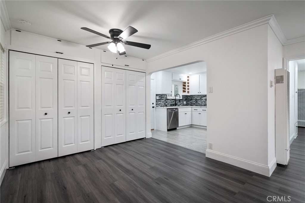 2023 Border Avenue - Photo 14