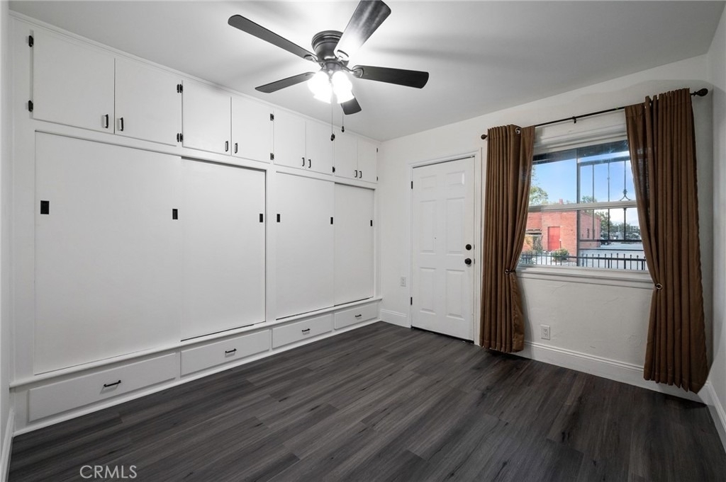 2023 Border Avenue - Photo 22