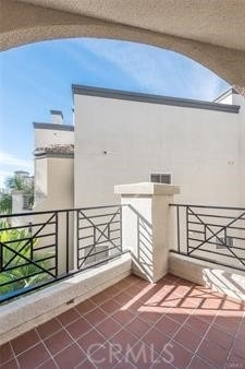 200 Pacific Coast Hwy - Photo 20