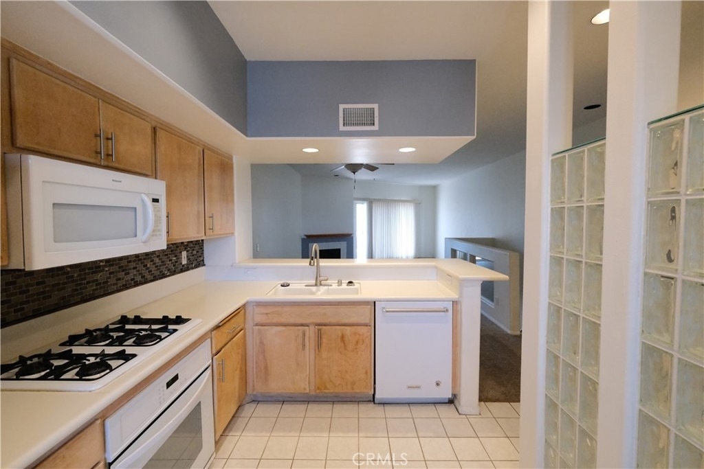 200 Pacific Coast Hwy - Photo 27