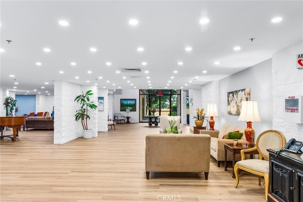 24055 Paseo Del Lago - Photo 17