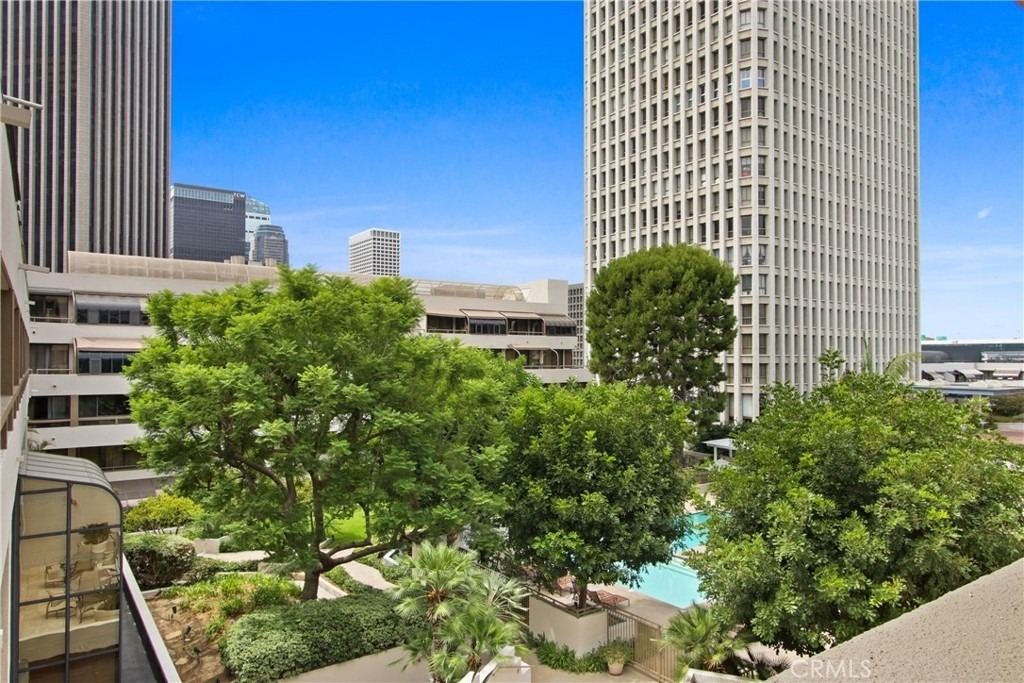 121 S Hope Street - Photo 12