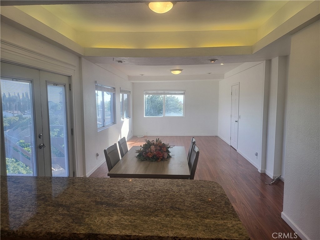 2400 Indian Creek - Photo 2