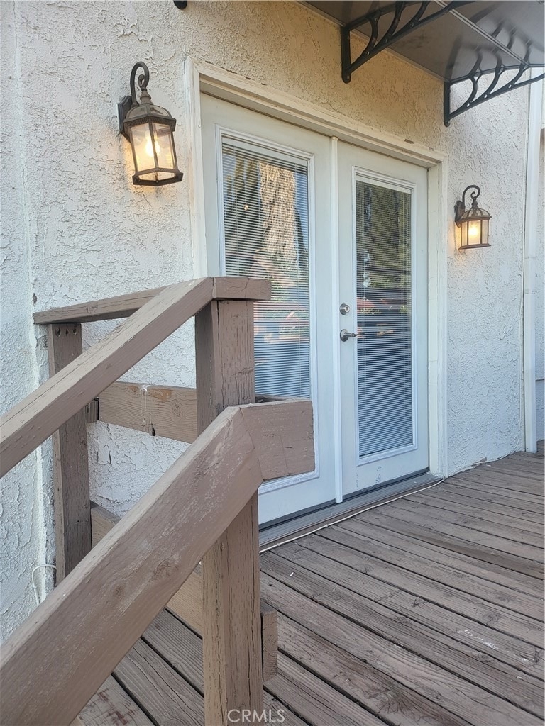 2400 Indian Creek - Photo 0