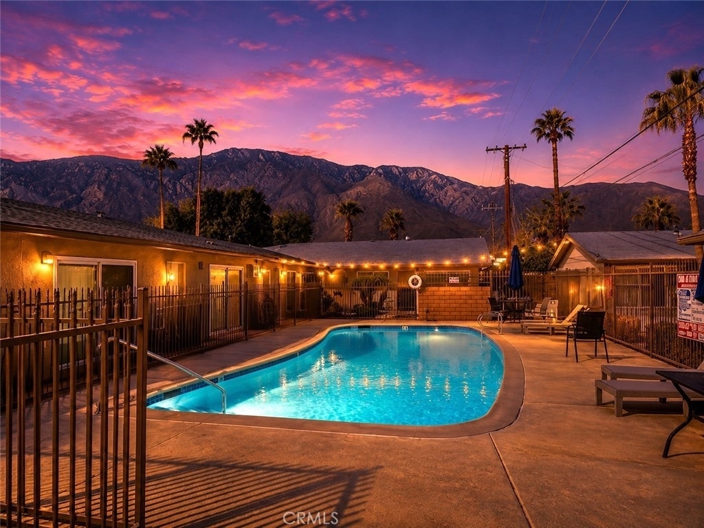 685 E Vista Chino - Photo 9
