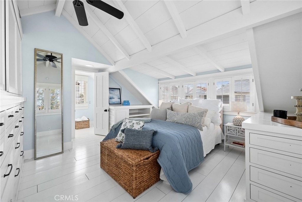 420 Acacia - Photo 17