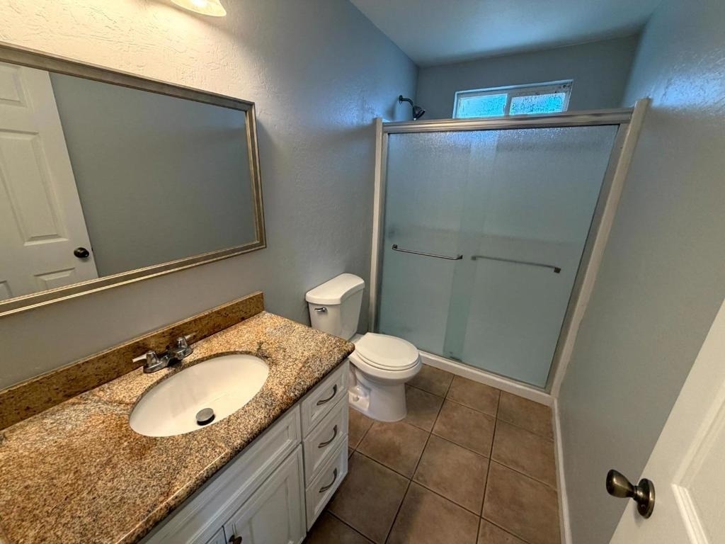 890 Rider Avenue - Photo 5