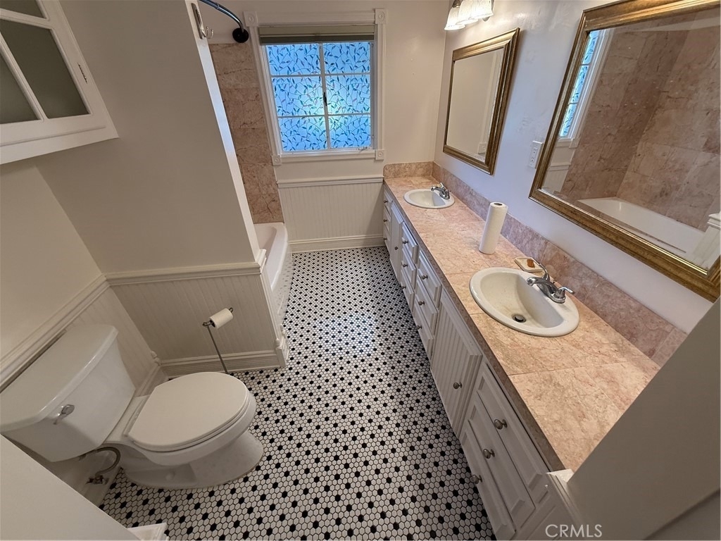 929 E Grand Boulevard - Photo 14