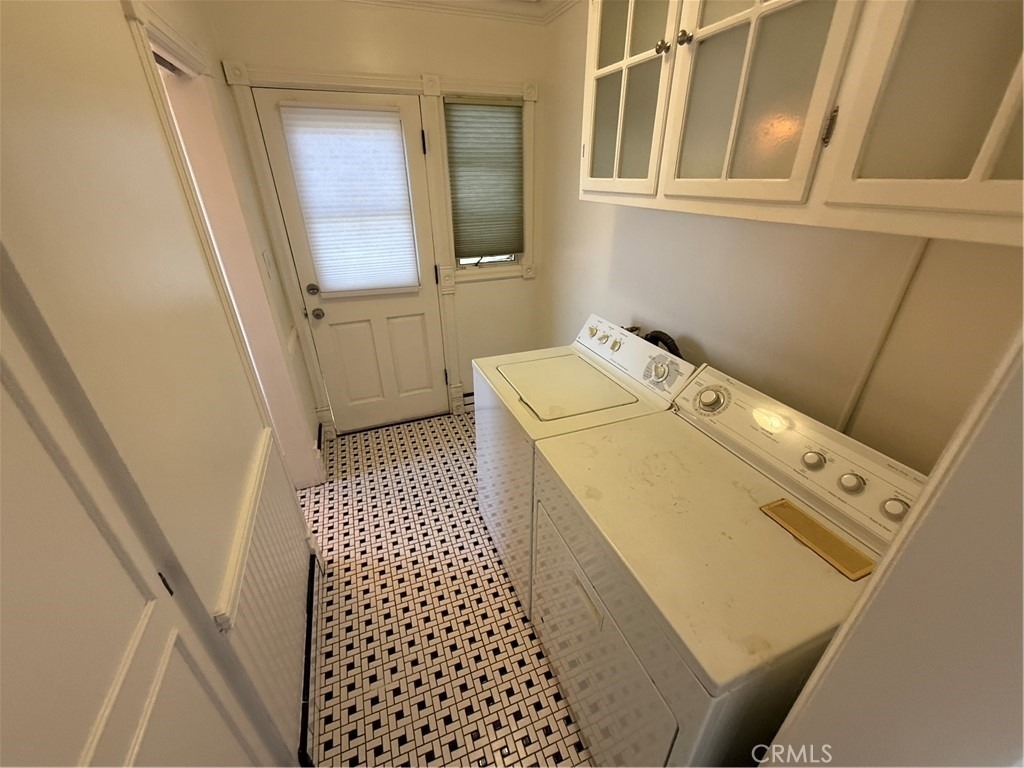 929 E Grand Boulevard - Photo 10