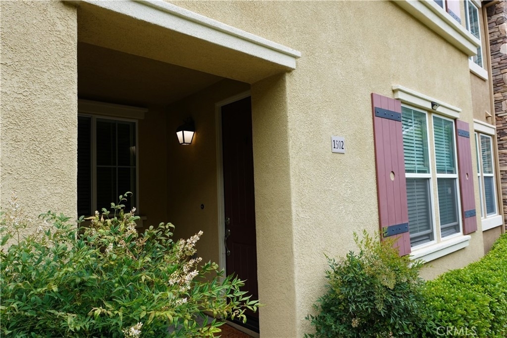 30505 Canyon Hills - Photo 0
