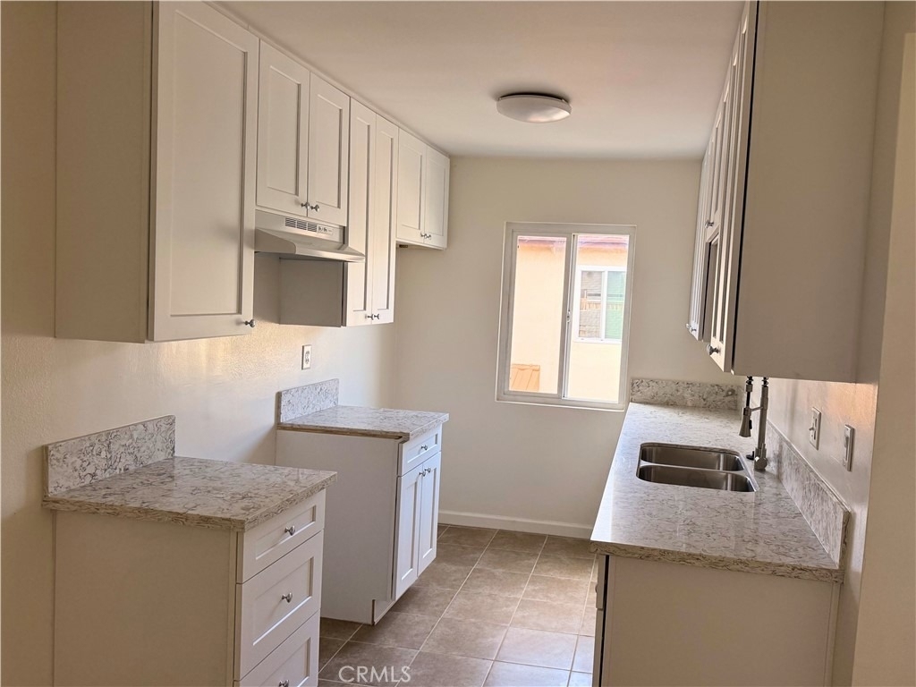 11118 Newville Ave. - Photo 7