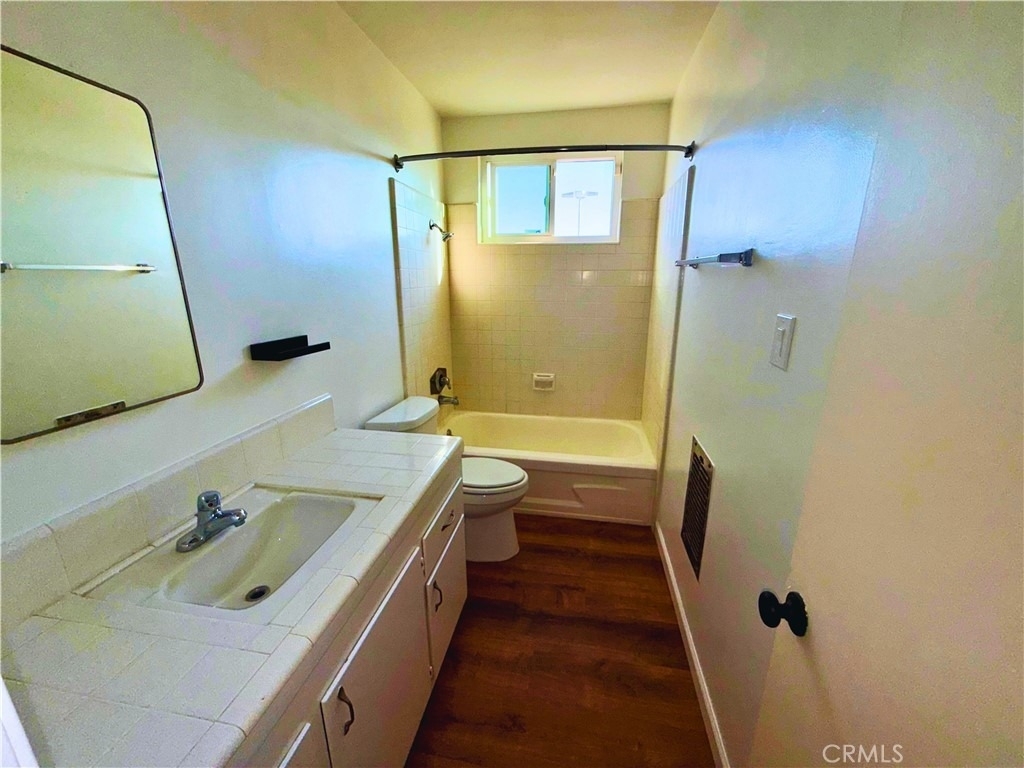 11118 Newville Ave. - Photo 6