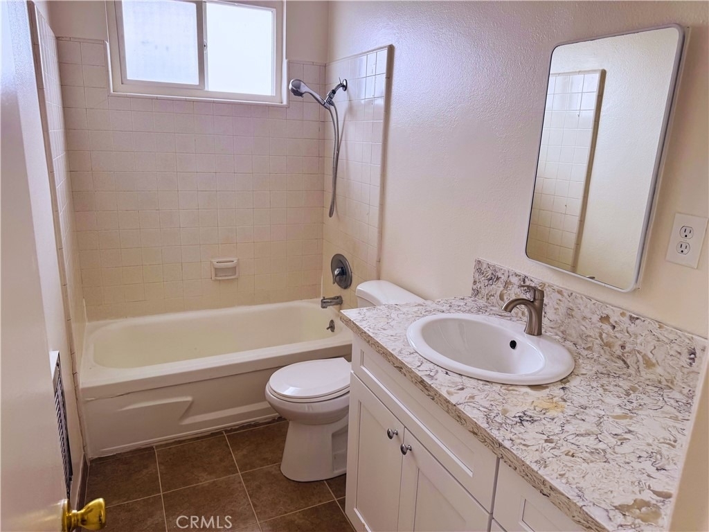 11118 Newville Ave - Photo 12