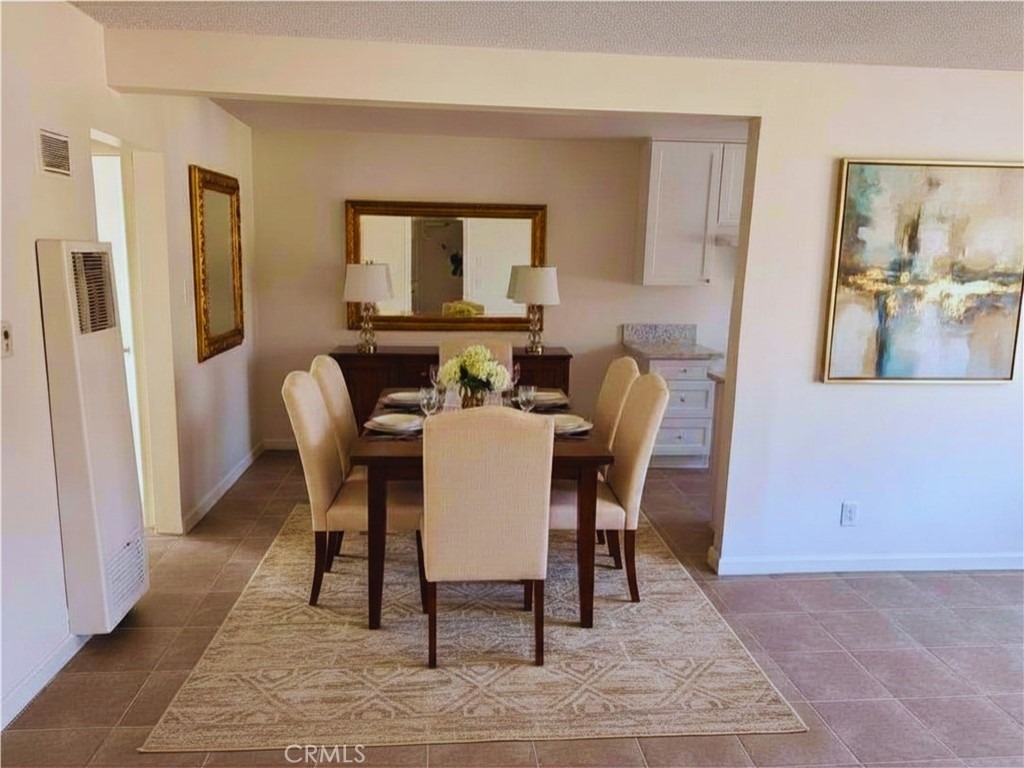 11118 Newville Ave - Photo 3