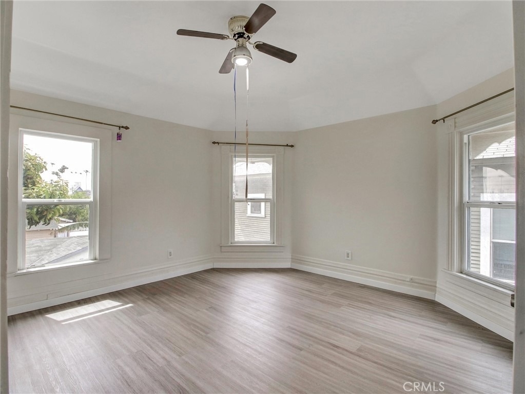 614 E 23rd - Photo 19