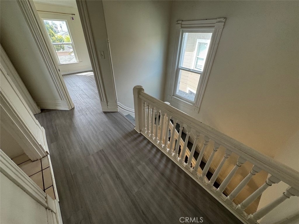 614 E 23rd - Photo 4