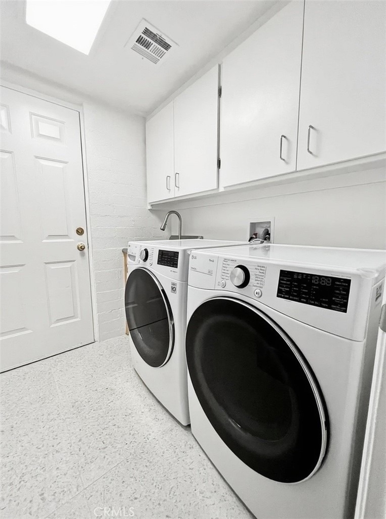 1523 E San Lorenzo - Photo 9