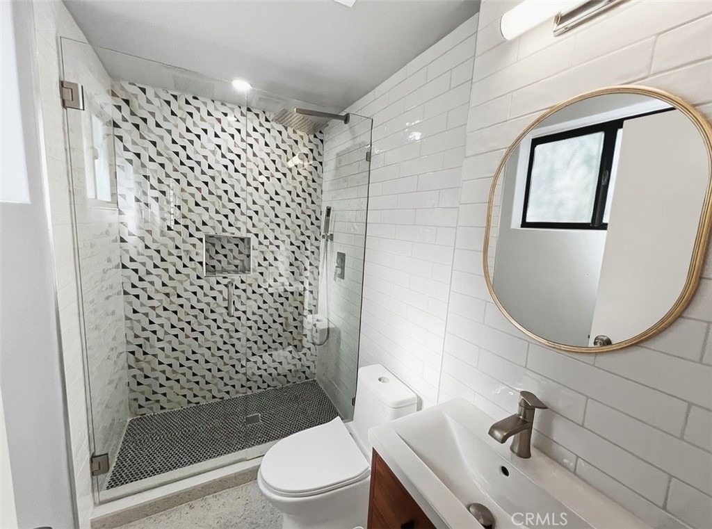1523 E San Lorenzo - Photo 16