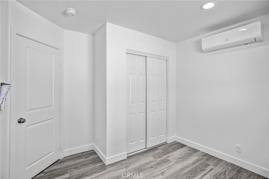 1021 Columbia - Photo 10