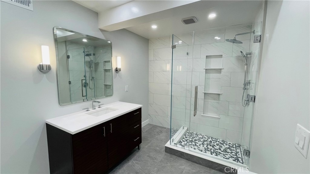 2183 Argyle Avenue - Photo 14