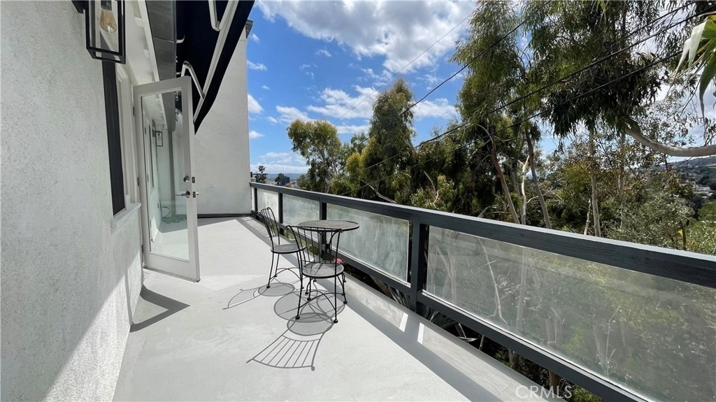 2183 Argyle Avenue - Photo 16
