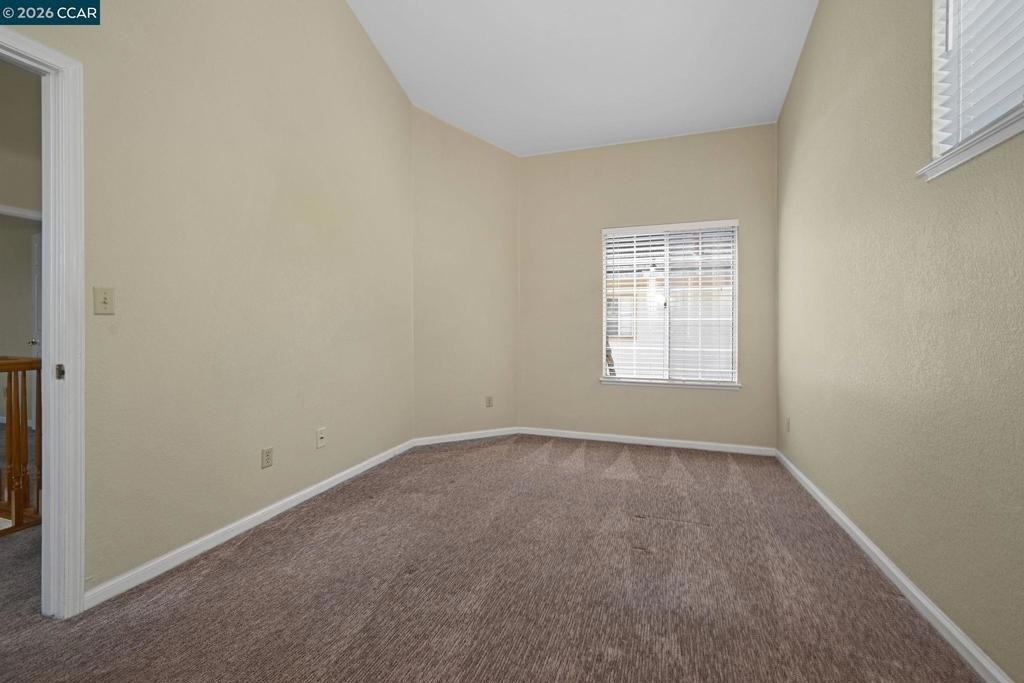 1319 Strawberry Ct - Photo 13