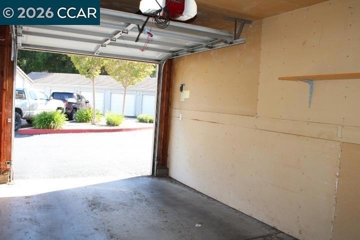 258 Napoli Ct - Photo 22