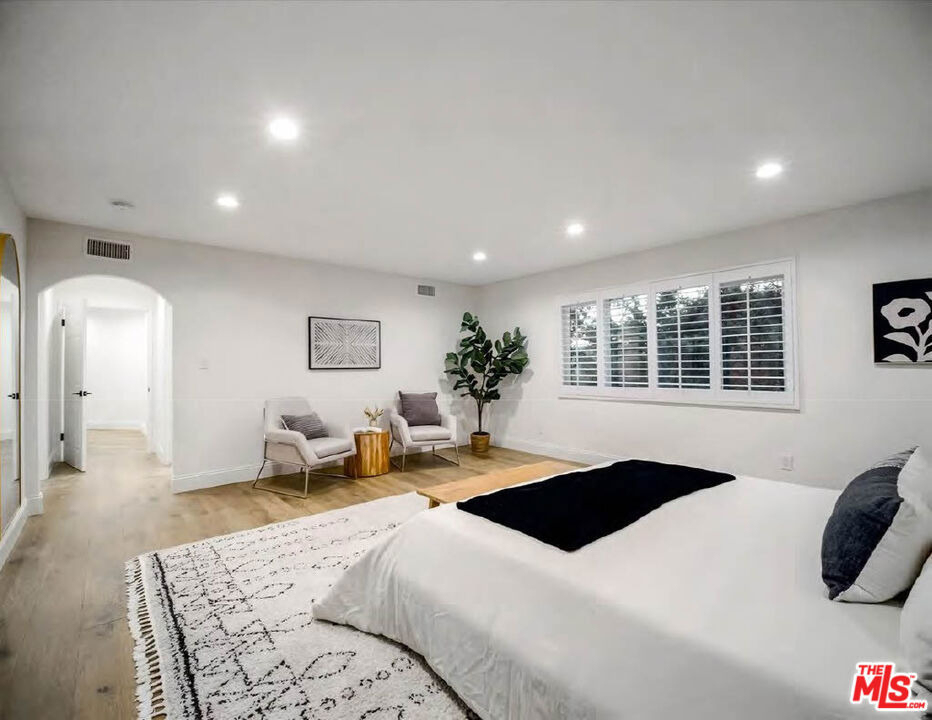 4732 Del Moreno Drive - Photo 21