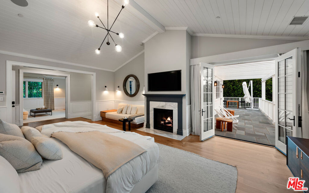 491 N Tigertail Road - Photo 15