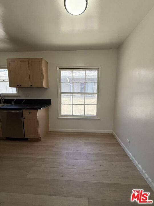 1154 N Orange Grove Ave. - Photo 10