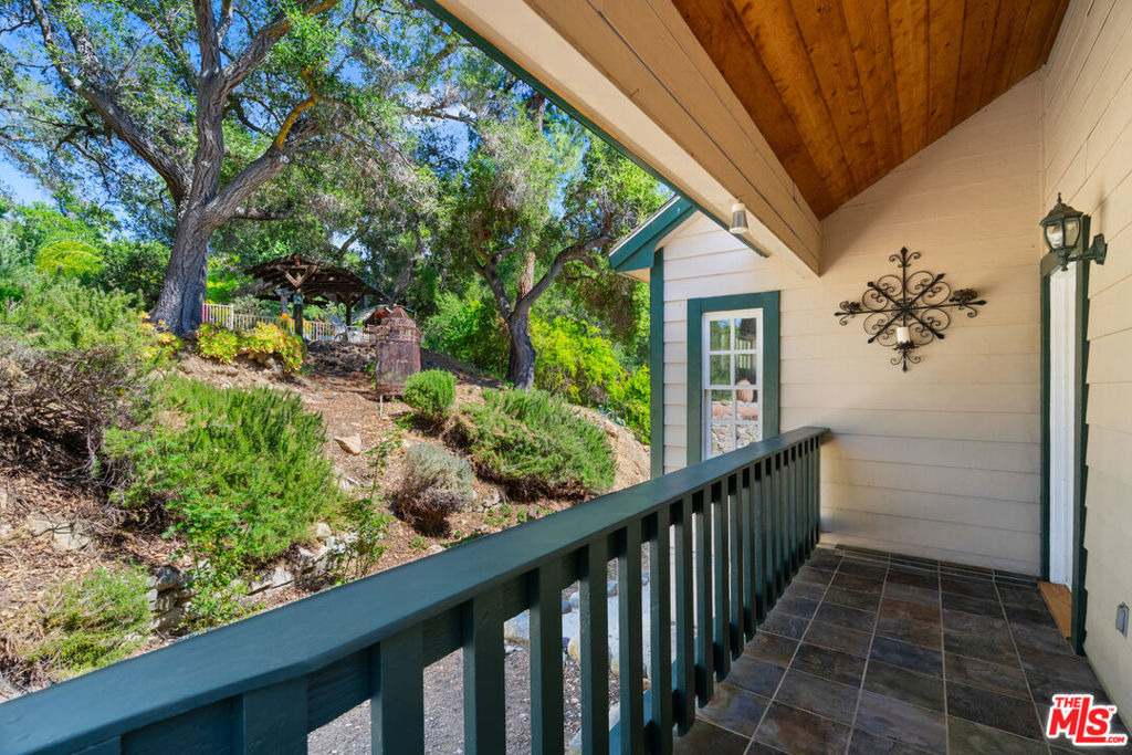 20912 Fontaine Road - Photo 47