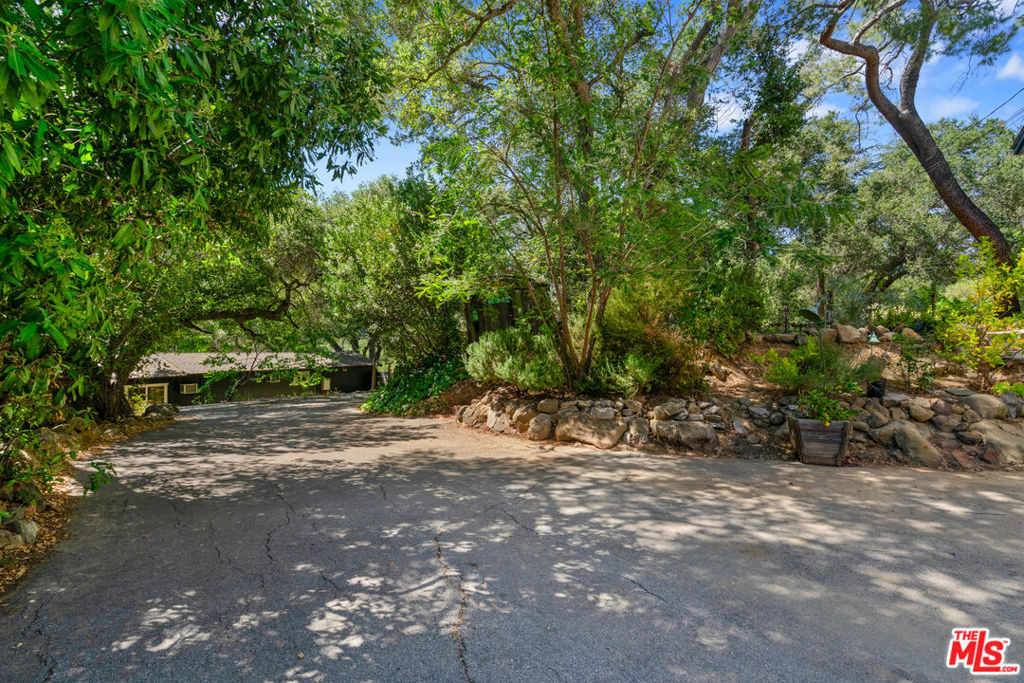 20912 Fontaine Road - Photo 39