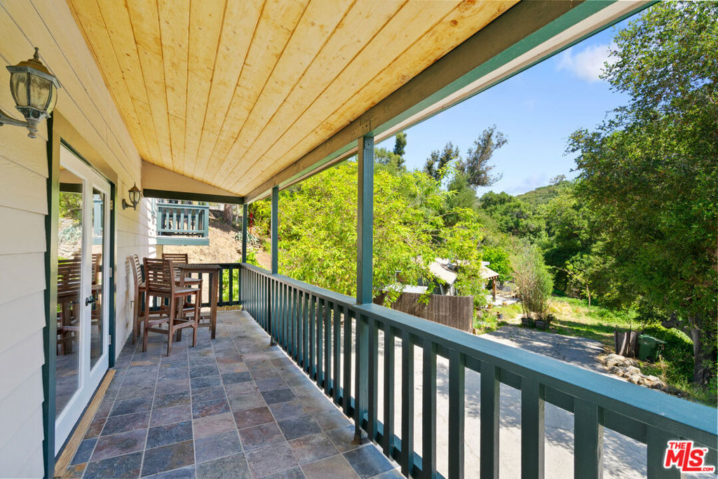 20912 Fontaine Road - Photo 15