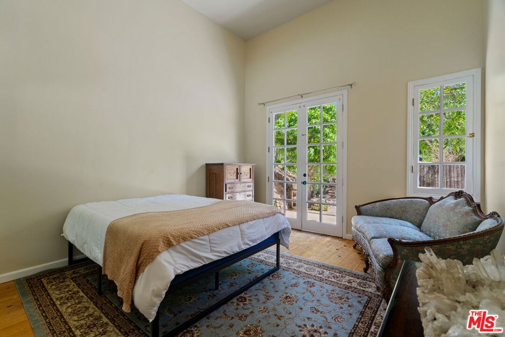 20912 Fontaine Road - Photo 32