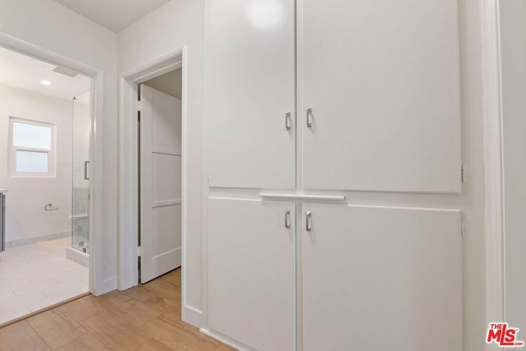 1250 N Crescent Heights - Photo 5
