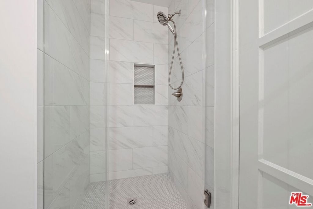 1250 N Crescent Heights - Photo 10