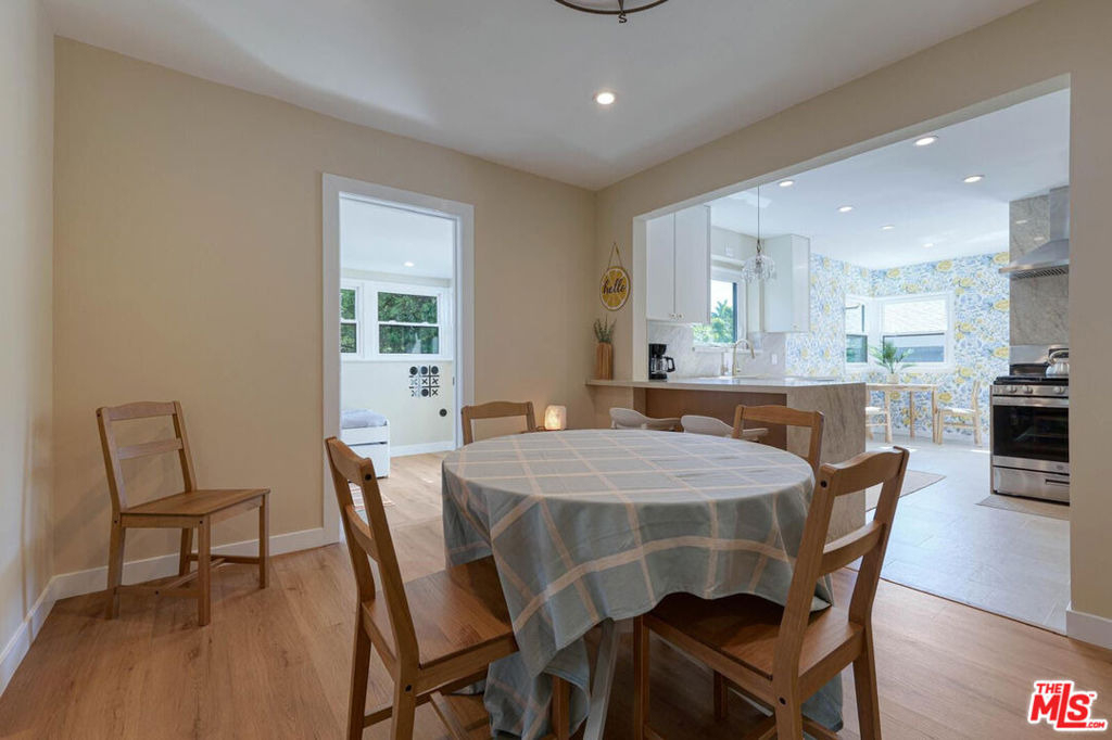 4147 Marcasel Avenue - Photo 22