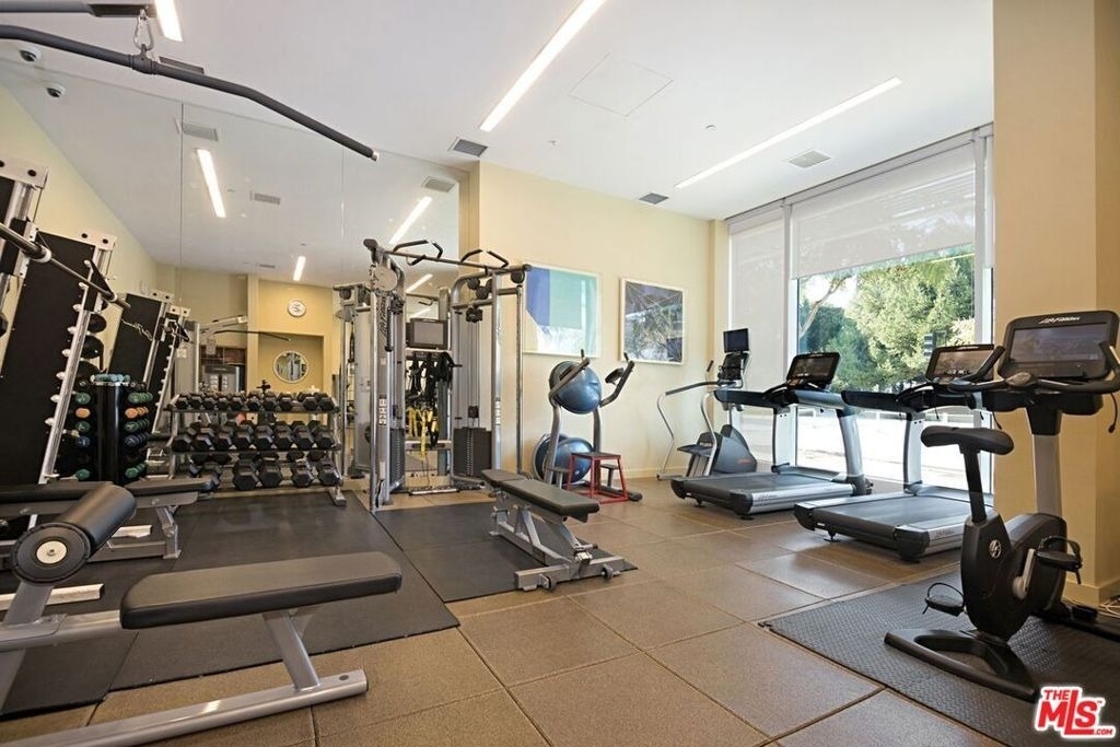 1705 Ocean Avenue - Photo 33