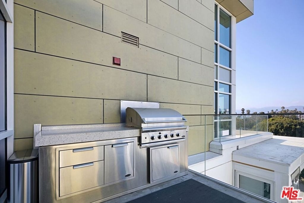 1705 Ocean Avenue - Photo 39