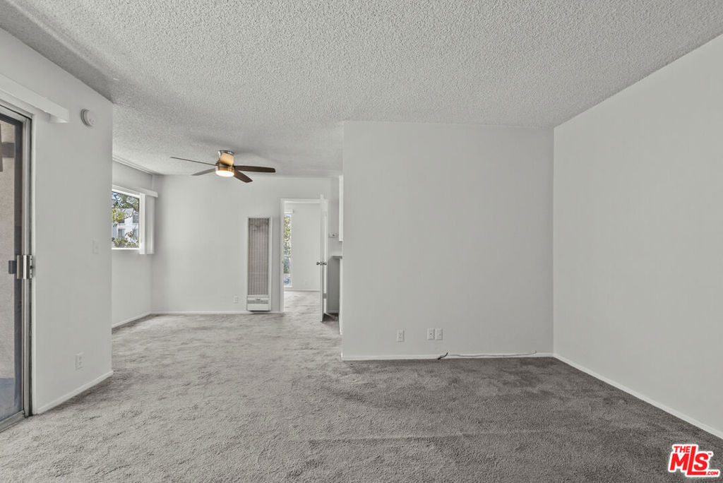 15286 Sutton Street - Photo 6
