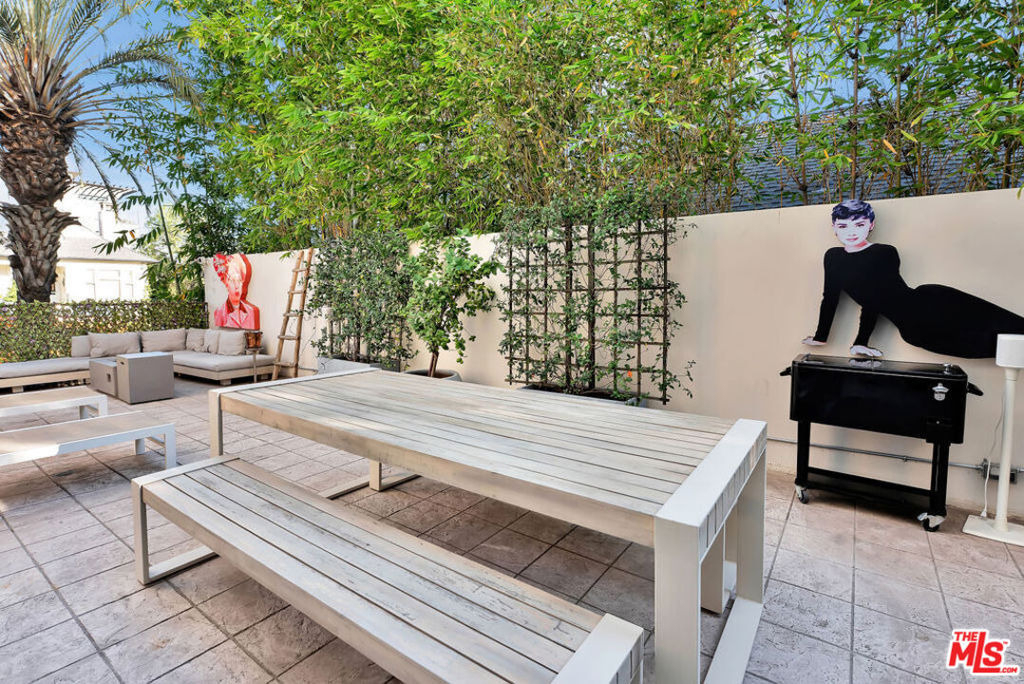 851 N San Vicente Boulevard - Photo 18