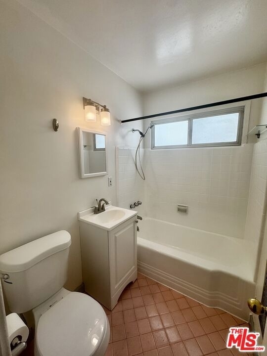 11928 Magnolia Boulevard - Photo 11