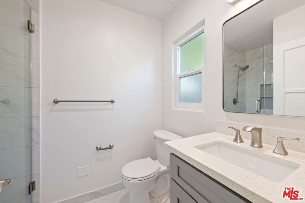 1252 N Crescent Heights - Photo 4