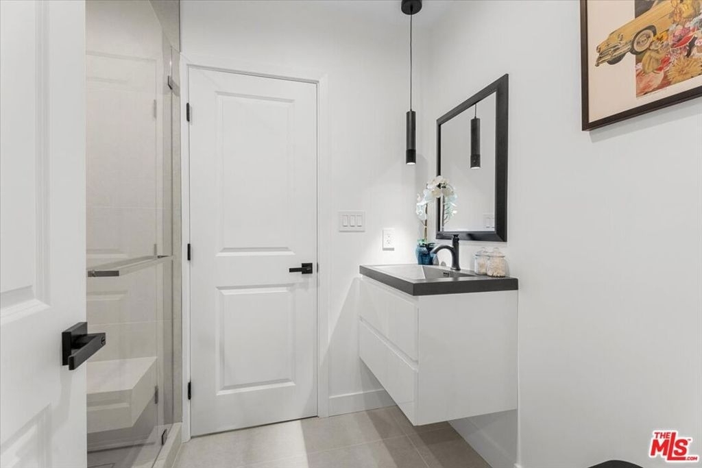 9028 Keith Avenue - Photo 12